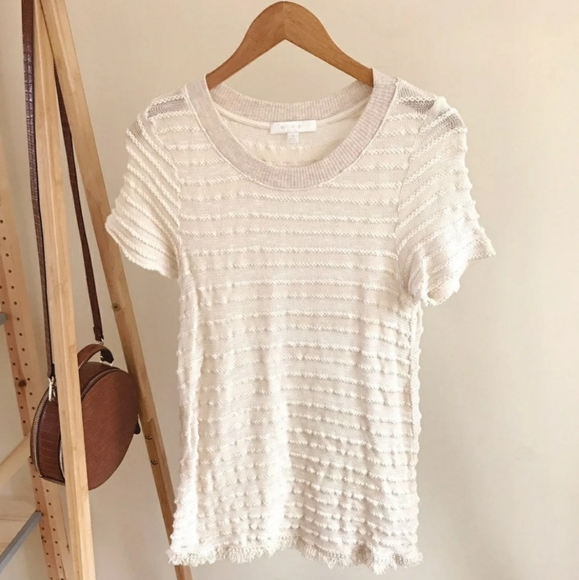 Anthropologie Tops - Anthropologie Fringed Knit Tee 🦋